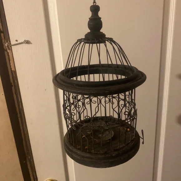 Decorative bird cage candle holder - Picture 2 of 4